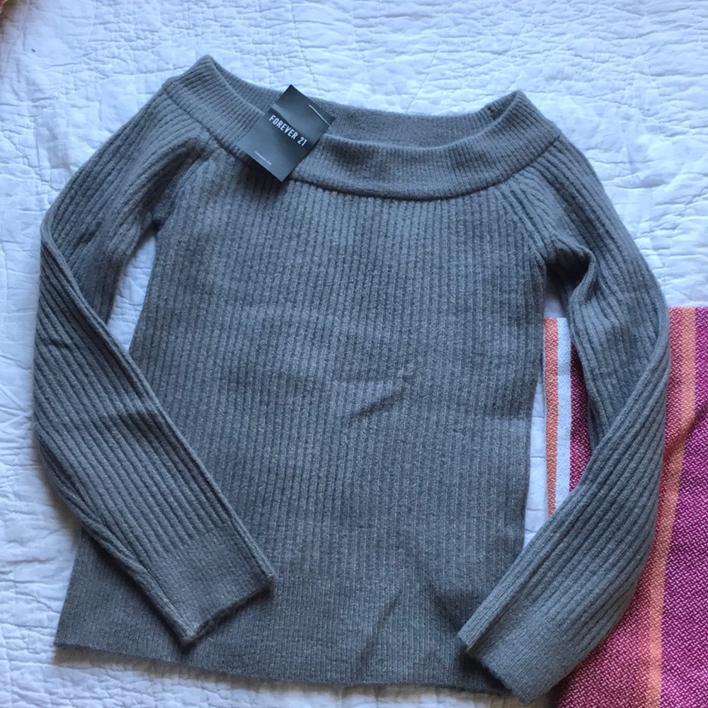 Gray sweater